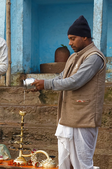 Varasani-Promenade sur le Gange-061